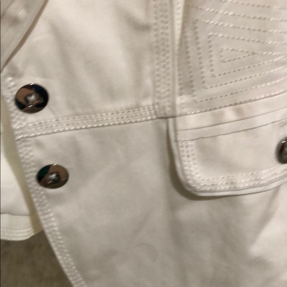 Jacket - Picture 2 of 3